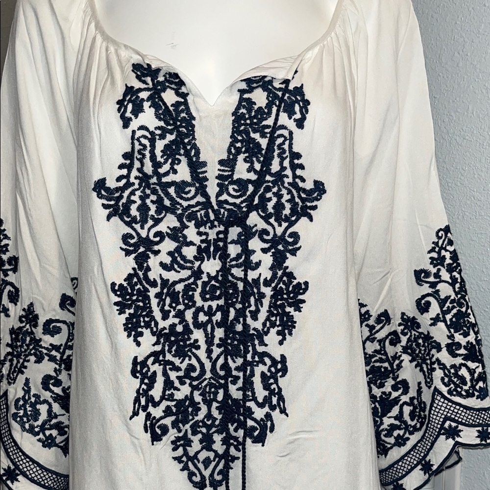 Boho White Dress with Navy Embroidery. Kimono sleeve. Round back knee length